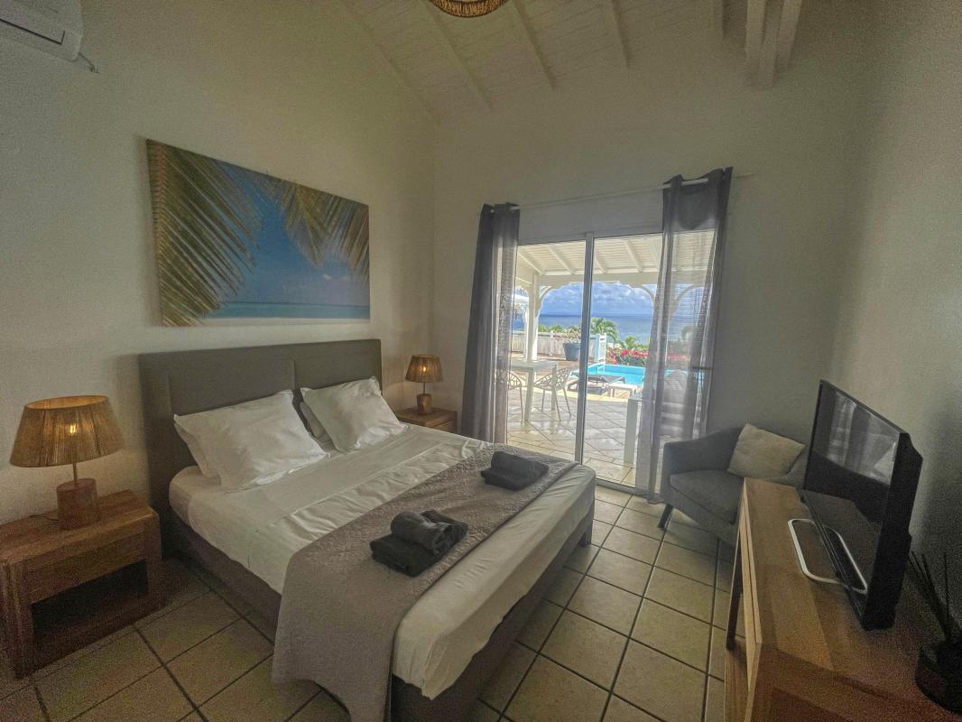 21.Location villa piscine vue mer Ste Anne Guadeloupe_Chambre 2